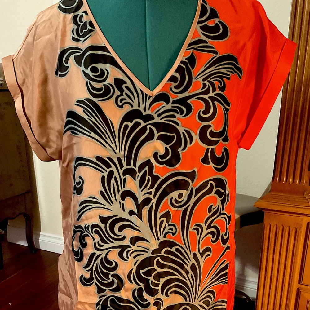 XL kimono style v neck tunic with belt